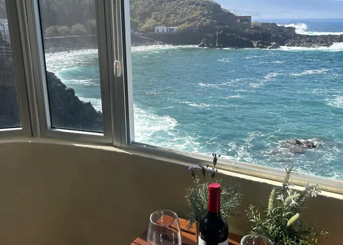 アパート The Waves