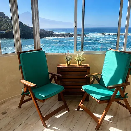 The Waves, Natural Pools & Sea Views, El Pris
